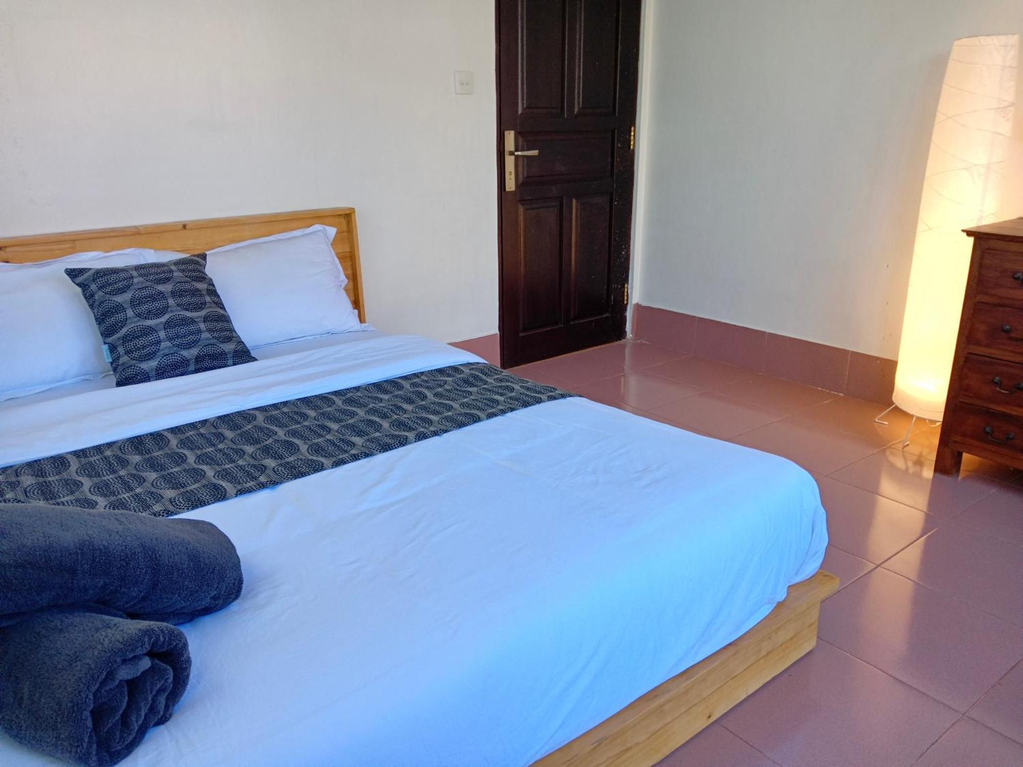 Mama Mega Homestay Pesanggaran Buitenkant foto